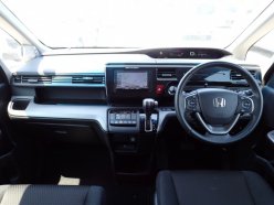HONDA STEPWGN SPADA HONDA SENSING 8-SEATER 2020