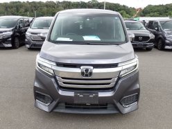 HONDA STEPWGN SPADA HONDA SENSING 8-SEATER 2020