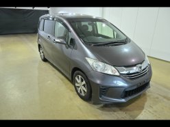 HONDA FREED G Premium Edition 7seats 2016