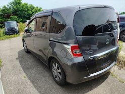 HONDA FREED G Premium Edition 7seats 2016