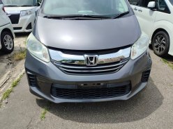HONDA FREED G Premium Edition 7seats 2016