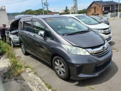 HONDA FREED G Premium Edition 7seats 2016
