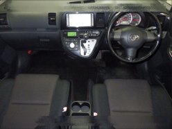 TOYOTA WISH 1.8 X aero Sports package 4WD 2008