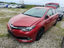 TOYOTA AURIS 120T 2015