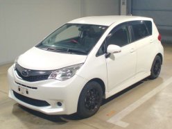 SUBARU TREZIA 1.3i Sports Limited 2012