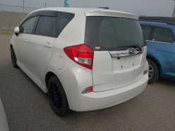 SUBARU TREZIA 1.3i Sports Limited 2012