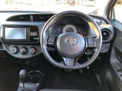 TOYOTA VITZ F 2019