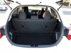 TOYOTA VITZ F 2019