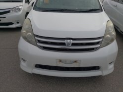 TOYOTA ISIS Platana Limited 2009