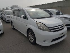 TOYOTA ISIS Platana Limited 2009