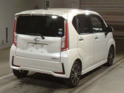 DAIHATSU MOVE RS SA2 2015