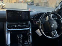 TOYOTA LAND CRUISER ZX AWD 4WD 2021