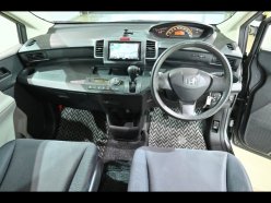 HONDA FREED G L Package 8seats 2009