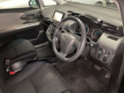 TOYOTA WISH 1.8 S 2009