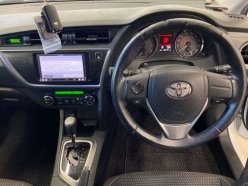TOYOTA AURIS 150X S Package 4WD 2013