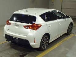 TOYOTA AURIS 150X S Package 4WD 2013