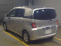 HONDA FREED SPIKE G Just Selection 2014