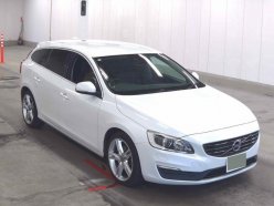 VOLVO V60 T3 SE 2016