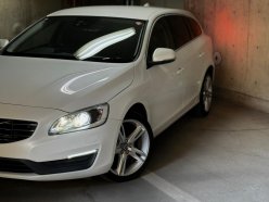 VOLVO V60 T3 SE 2016