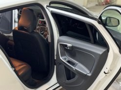 VOLVO V60 T3 SE 2016