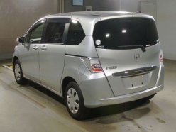 HONDA FREED 4 WD 2012