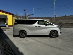 TOYOTA VELLFIRE Hybrid 2.5 X 4WD 2015