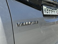 TOYOTA VELLFIRE Hybrid 2.5 X 4WD 2015