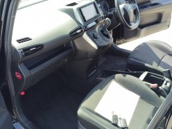 TOYOTA WISH 18X 2010