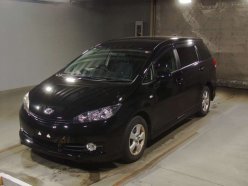 TOYOTA WISH 18X 2010