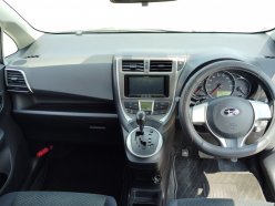 SUBARU TREZIA 1.5I-S 2012