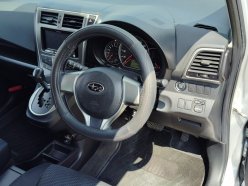 SUBARU TREZIA 1.5I-S 2012
