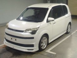 TOYOTA SPADE F 2012