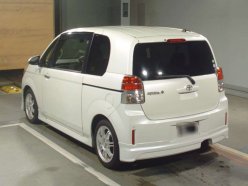 TOYOTA SPADE F 2012