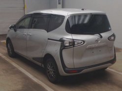 TOYOTA SIENTA X 4 WD 2020