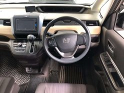 HONDA FREED G 4WD 2017