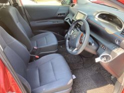 TOYOTA SIENTA G 2015