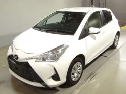TOYOTA VITZ F 2019