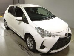 TOYOTA VITZ F 2019