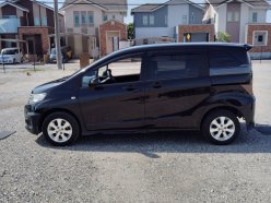 HONDA FREED SPIKE 4WD G Aero 2010
