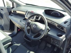 HONDA FREED SPIKE 4WD G Aero 2010