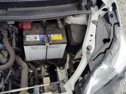 TOYOTA SPADE Х 2013