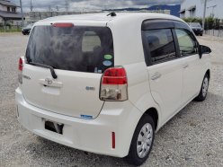TOYOTA SPADE Х 2013