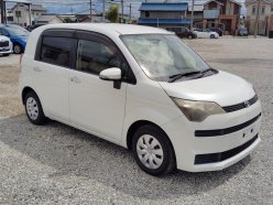 TOYOTA SPADE Х 2013