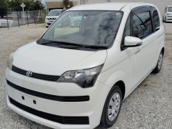 TOYOTA SPADE Х 2013