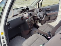 TOYOTA SPADE Х 2013