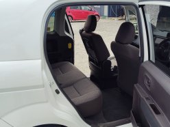 TOYOTA SPADE Х 2013