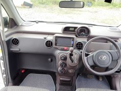 TOYOTA SPADE Х 2013