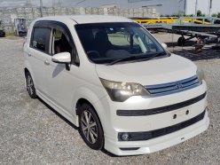 TOYOTA SPADE G 2013