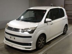 TOYOTA SPADE G 2013