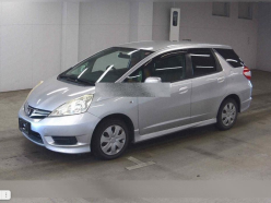 HONDA FIT SHUTTLE 15X 2012
